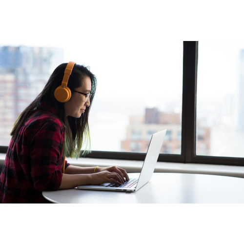 CREATIVE Chat USB - On-ear Headset with Swivel-to-mute Noise-cancelling Mic